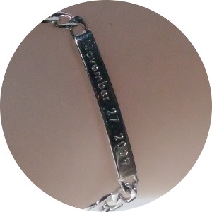 20091129_bambi-bracelet-up.jpg