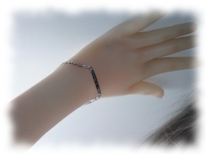 20091129_bambi-bracelet.jpg
