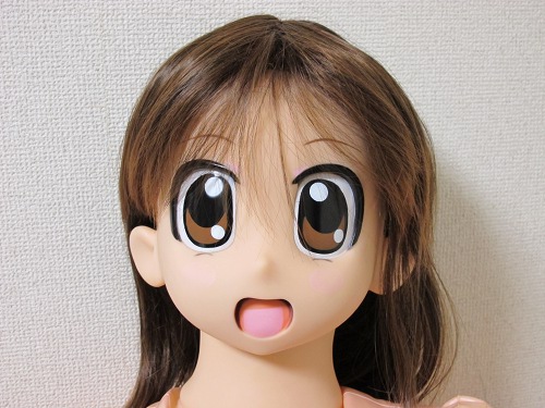 アニメフェイスラブドールにウィッグ
