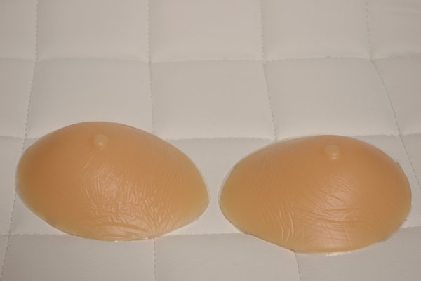 空気少女 宇佐羽えあの乳首