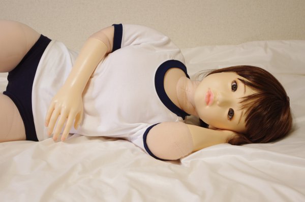 ララドール雛で体育座り