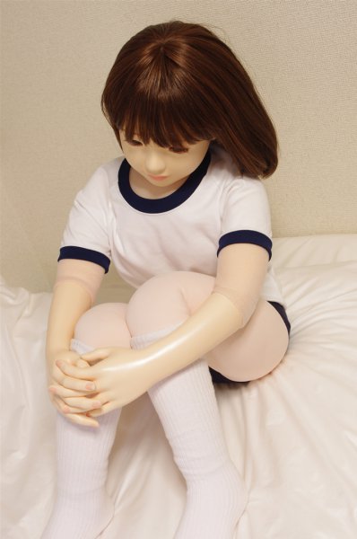 ララドール雛で体育座り