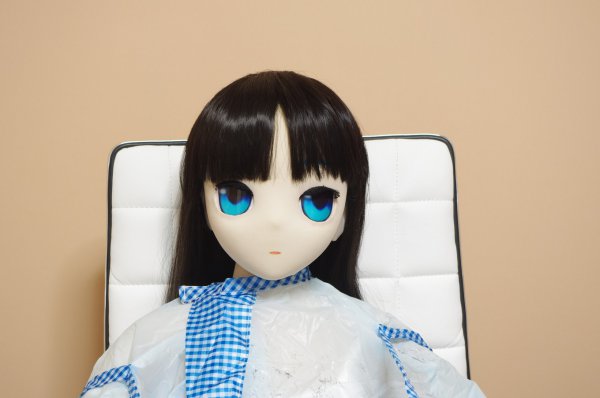 リップロップのTYPE-130RXでウィッグのカット