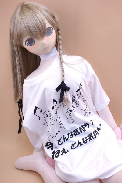 宇佐羽えあと変なシャツ