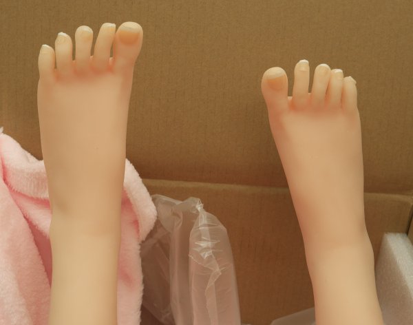 125cm TPEドールの足