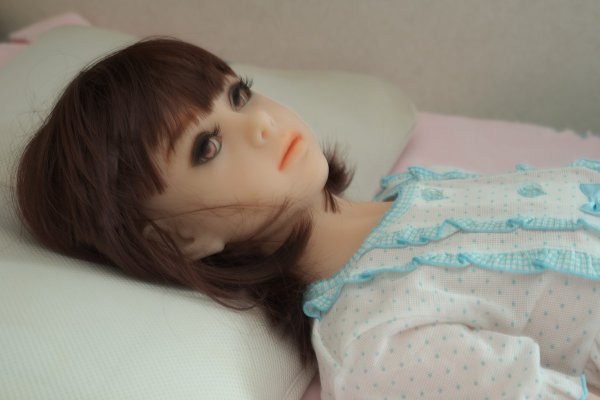 125cm TPEドール おやすみなさい