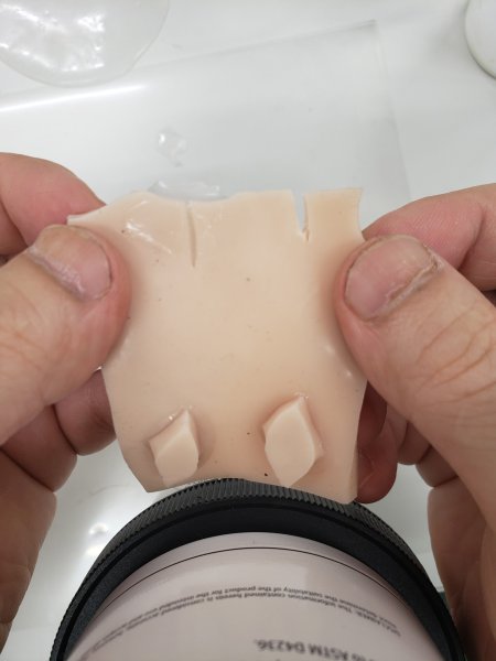 20200520_silicone_repair_10.jpg