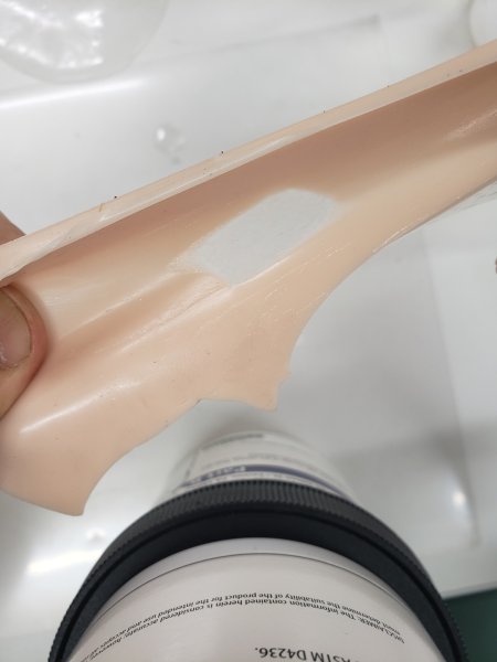 20200520_silicone_repair_15.jpg